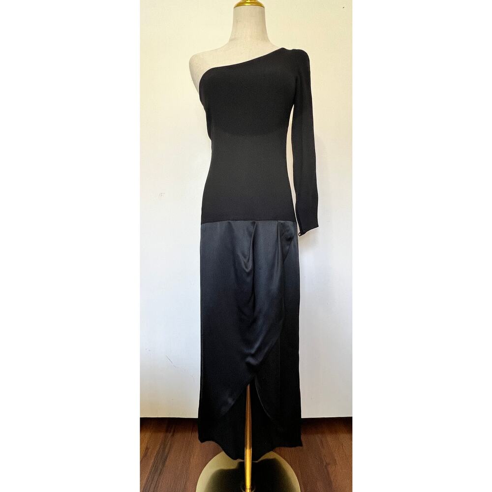 Princess Diana Fav EMANUEL LONDON Late 1990’s One Shoulder Blk Hi-Low Gown